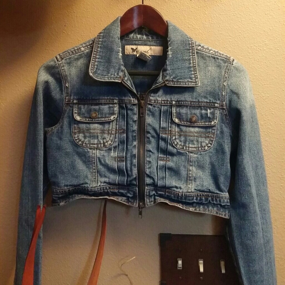 Wet seal short Jean jacket